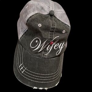 Women’s Adjustable WIFEY Hat  O/S